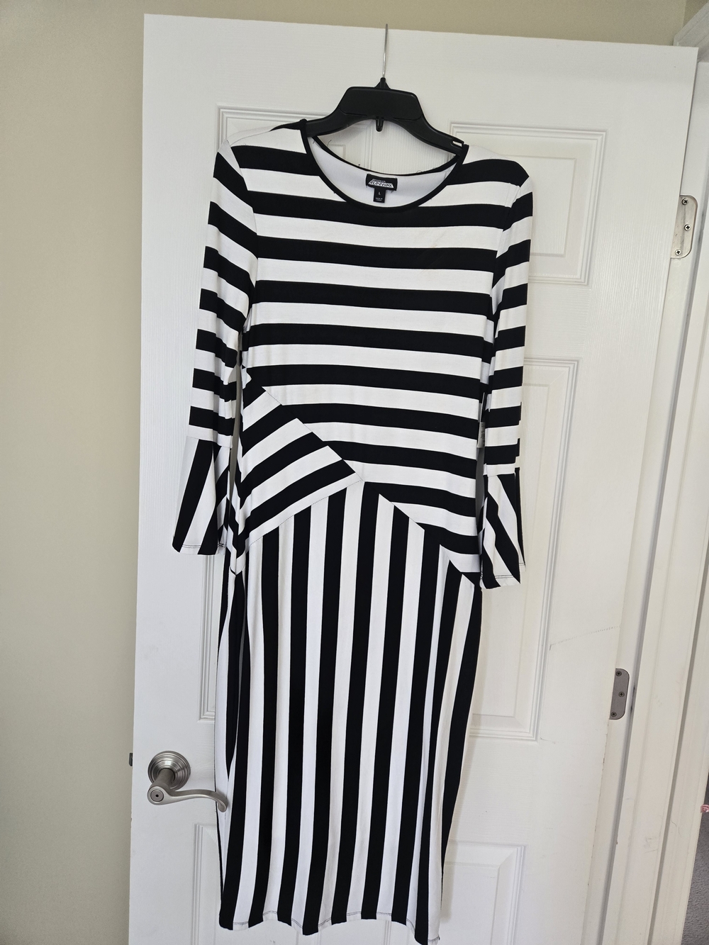 Black and White Striped Long Sleeve Midi Dress